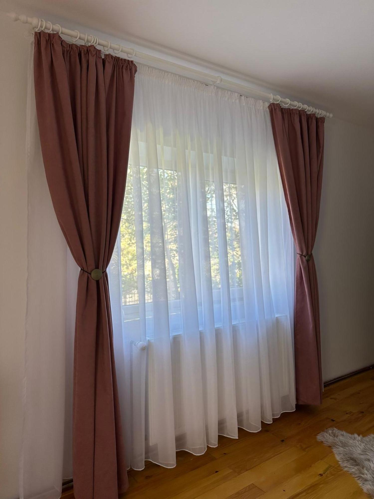 Вілла Casa Eroilor Куртя-де-Арджеш Екстер'єр фото